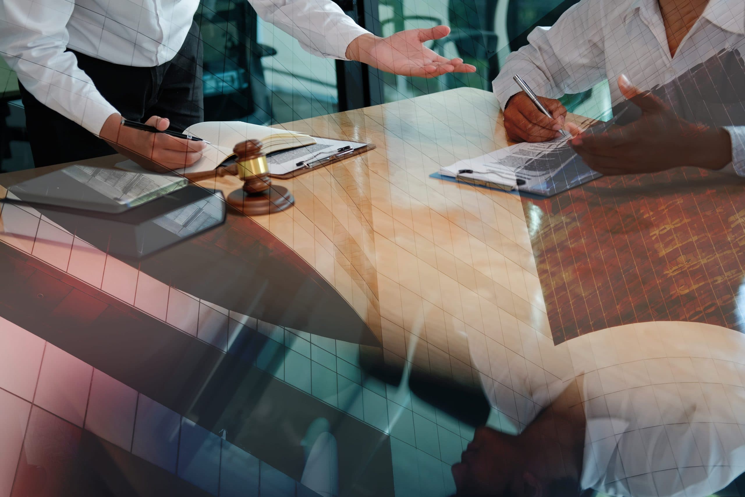 Riforma della professione forense, Confindustria: positivo il ripristino della disciplina sui giuristi d’impresa