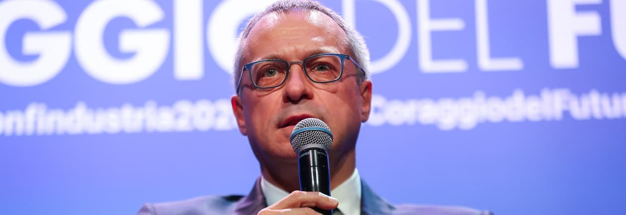 Bonomi a Repubblica: la crisi costerà 400 milioni di ore di cassa integrazione